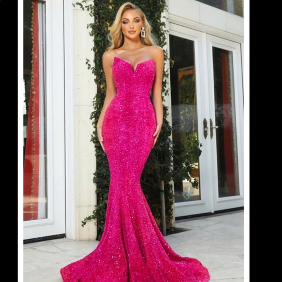 Sherri Hill Dresses & Skirts - Portia and Scarlett Prom Dress